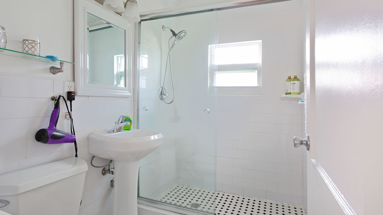 Photo of Bathroom in Mango Groves