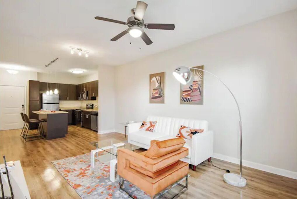 Photo of Livingroom in Carver City - Lincoln Gardens