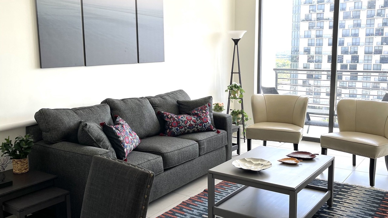 Photo of Livingroom in Doral