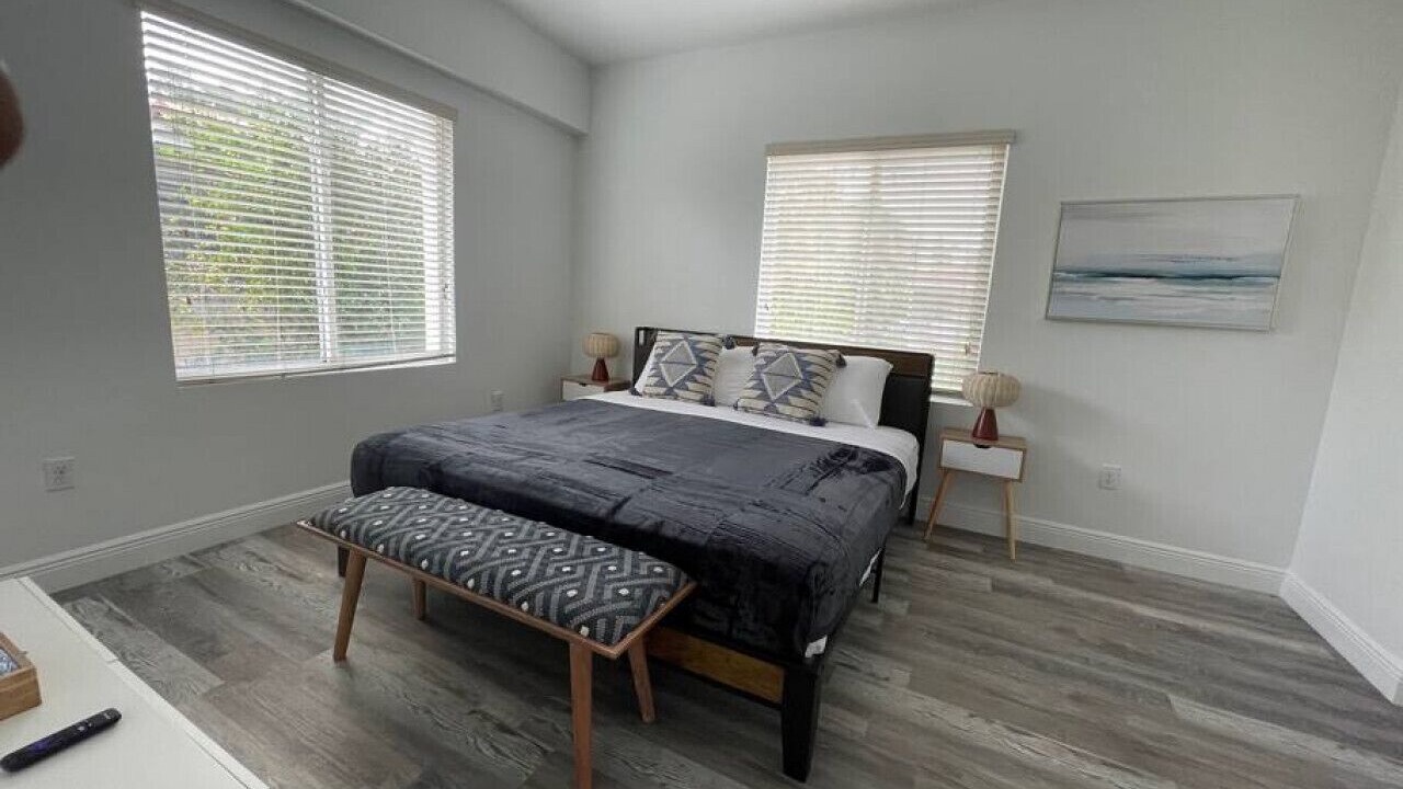Photo of Bedroom in Ludlam