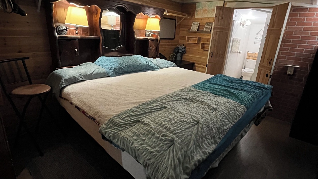 Photo of Bedroom in Telogia