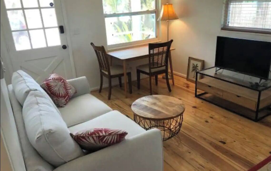 Photo of Livingroom in Connors