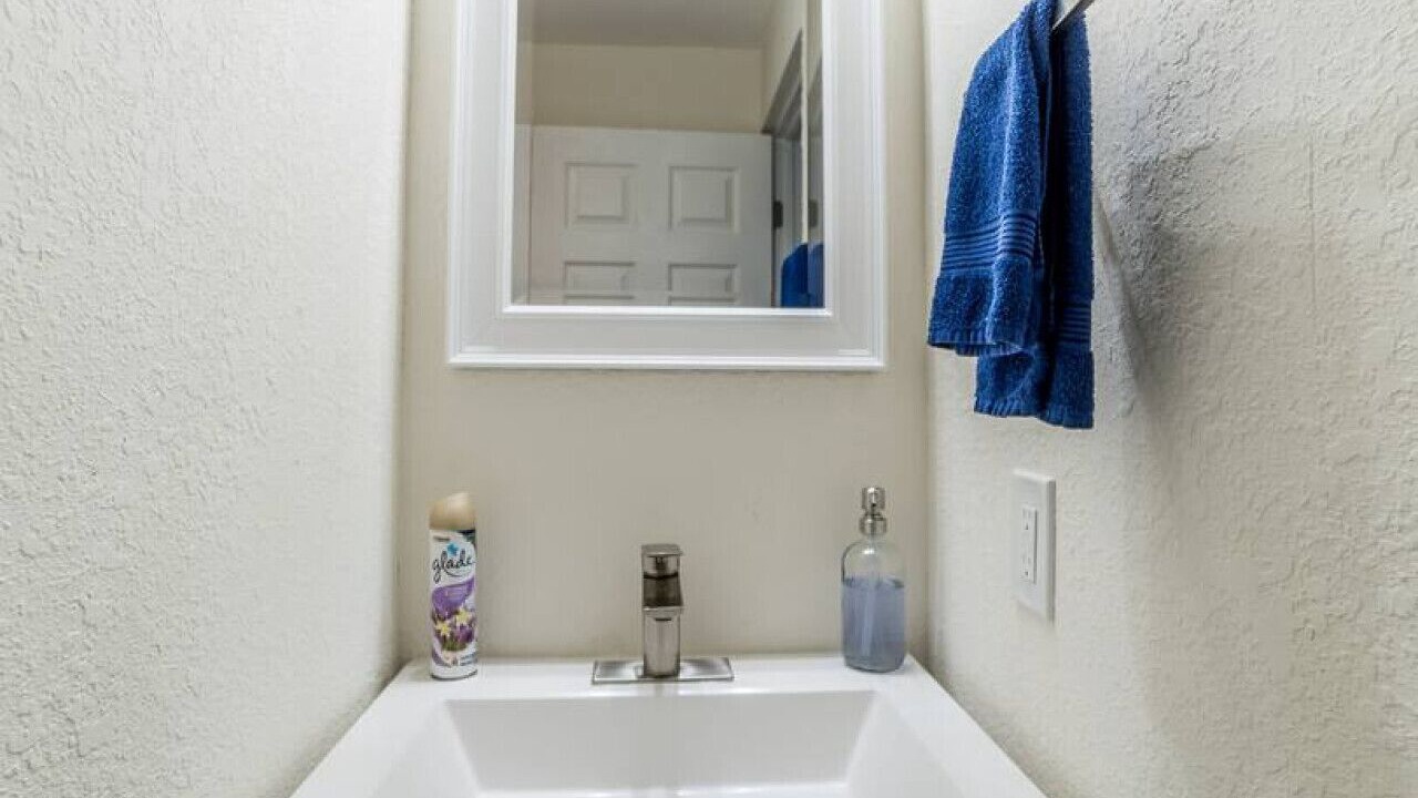 Photo of Bathroom in North Andrews Gardens