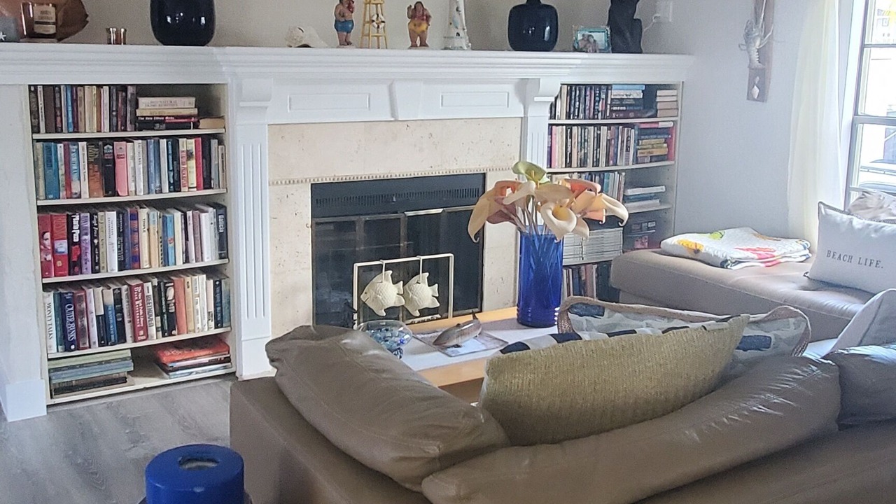 Photo of Livingroom in Cross Key Waterways
