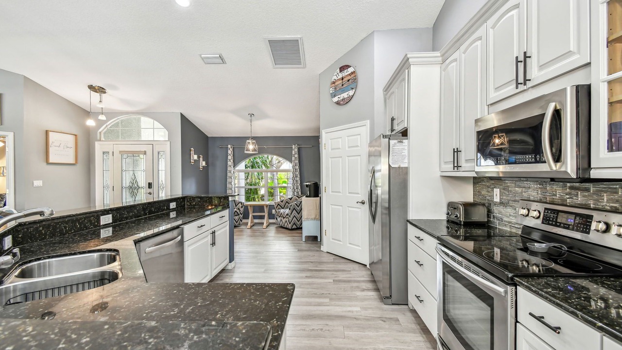 Photo of Kitchen in Harbor Hills