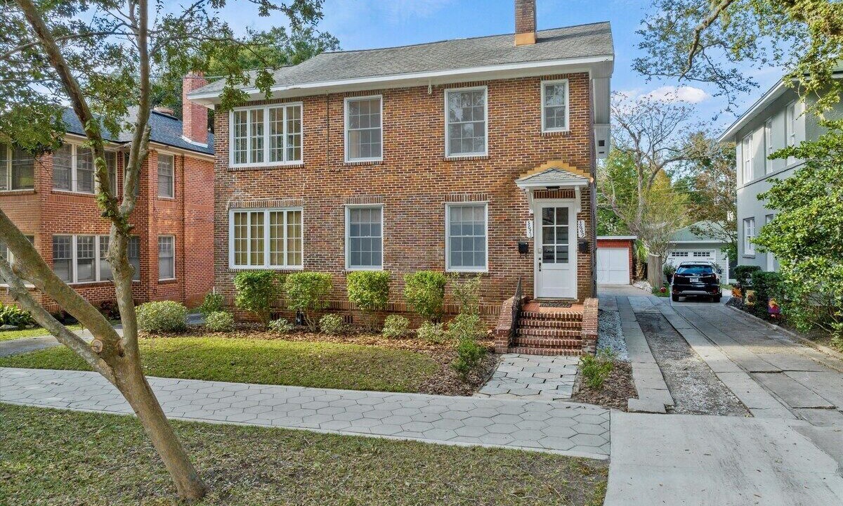 Photo of Outdoor in Avondale