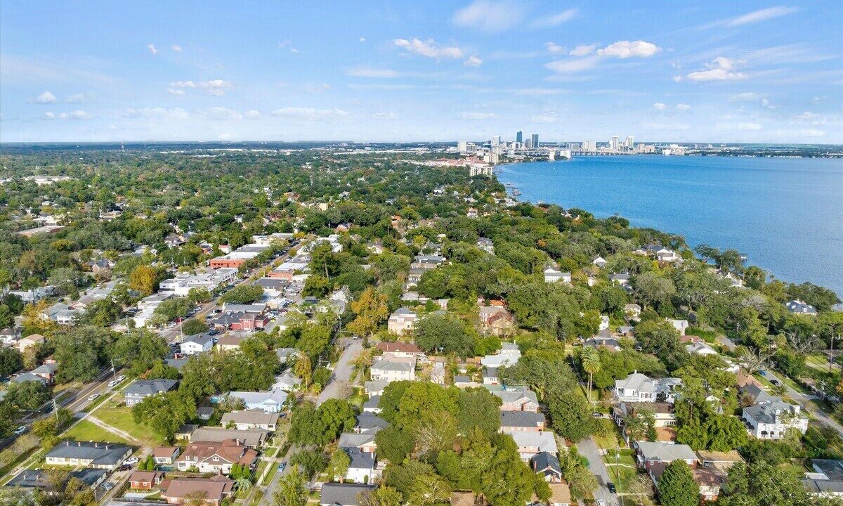 Photo of Outdoor in Avondale