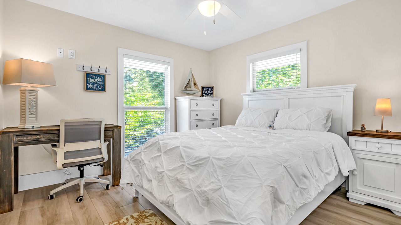 Photo of Bedroom in Lower Matecumbe Key