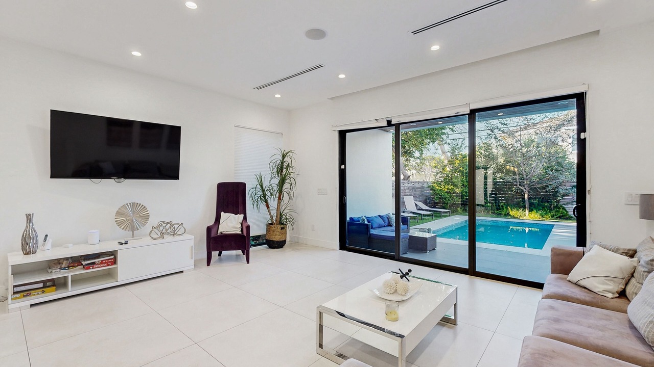 Photo of Livingroom in Downtown Fort Lauderdale