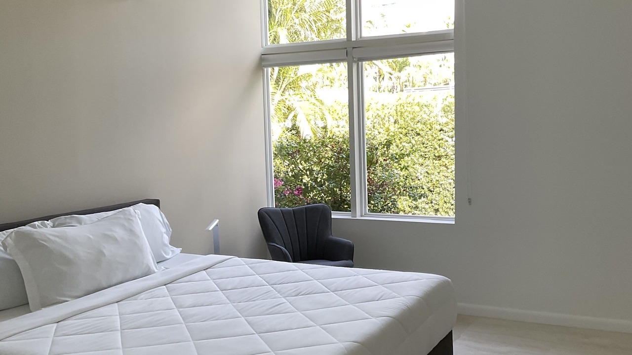 Photo of Bedroom in Ojus