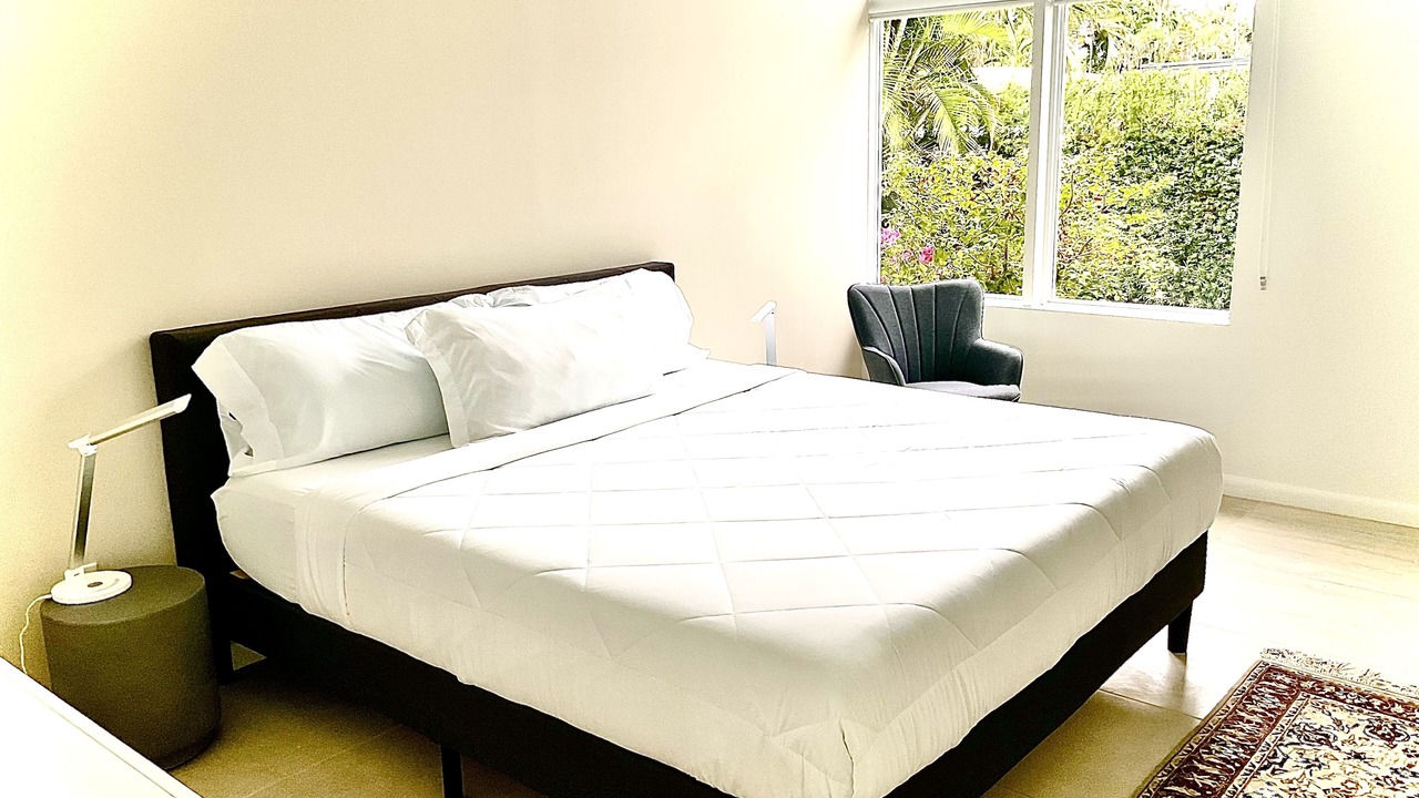 Photo of Bedroom in Ojus