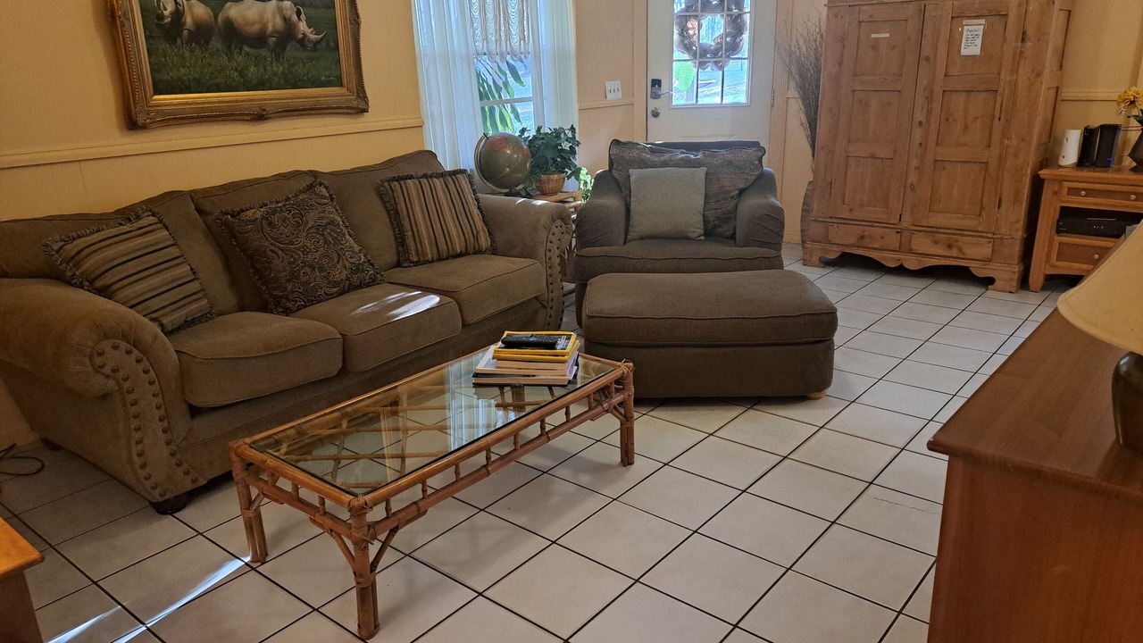 Photo of Livingroom in Brooksville