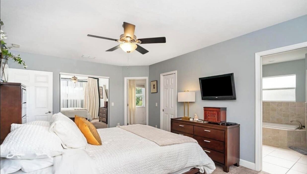 Photo of Bedroom in Indian Harbour Beach