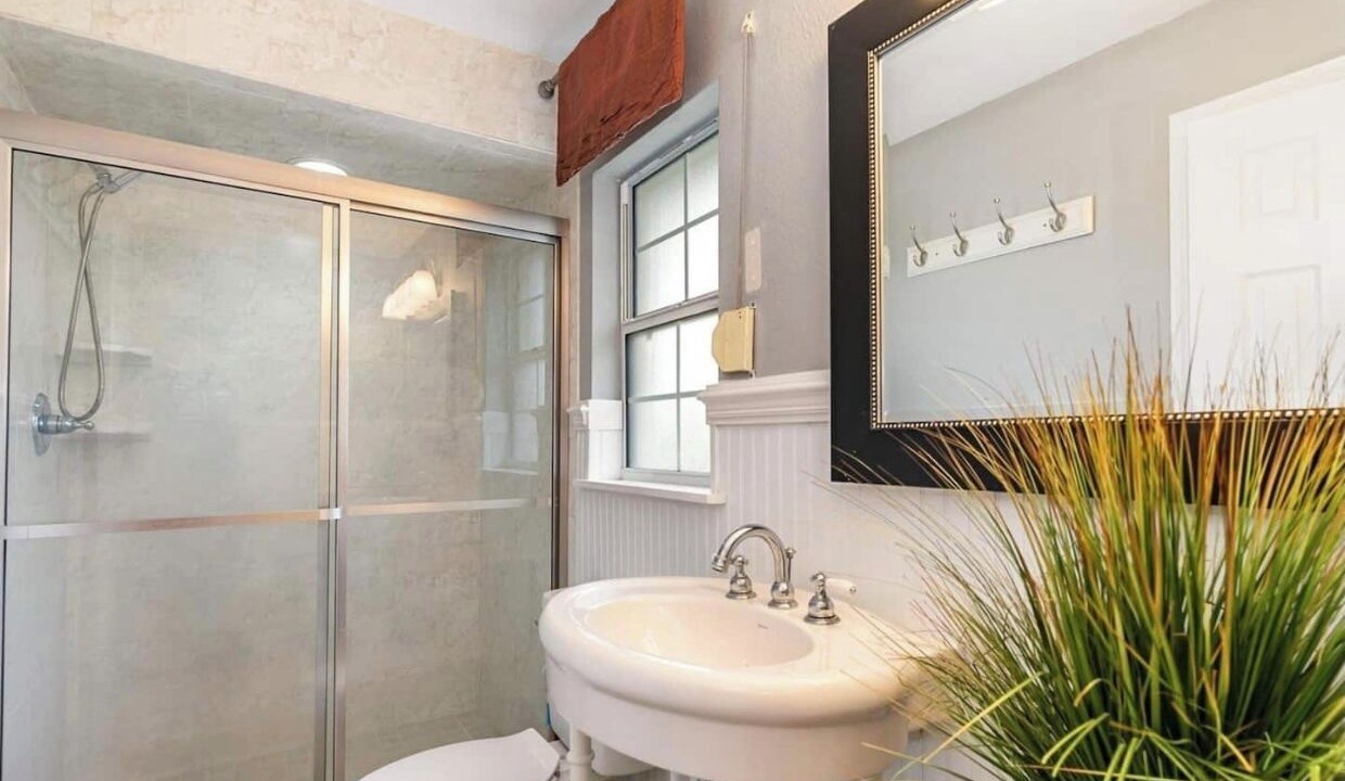 Photo of Bathroom in Indian Harbour Beach