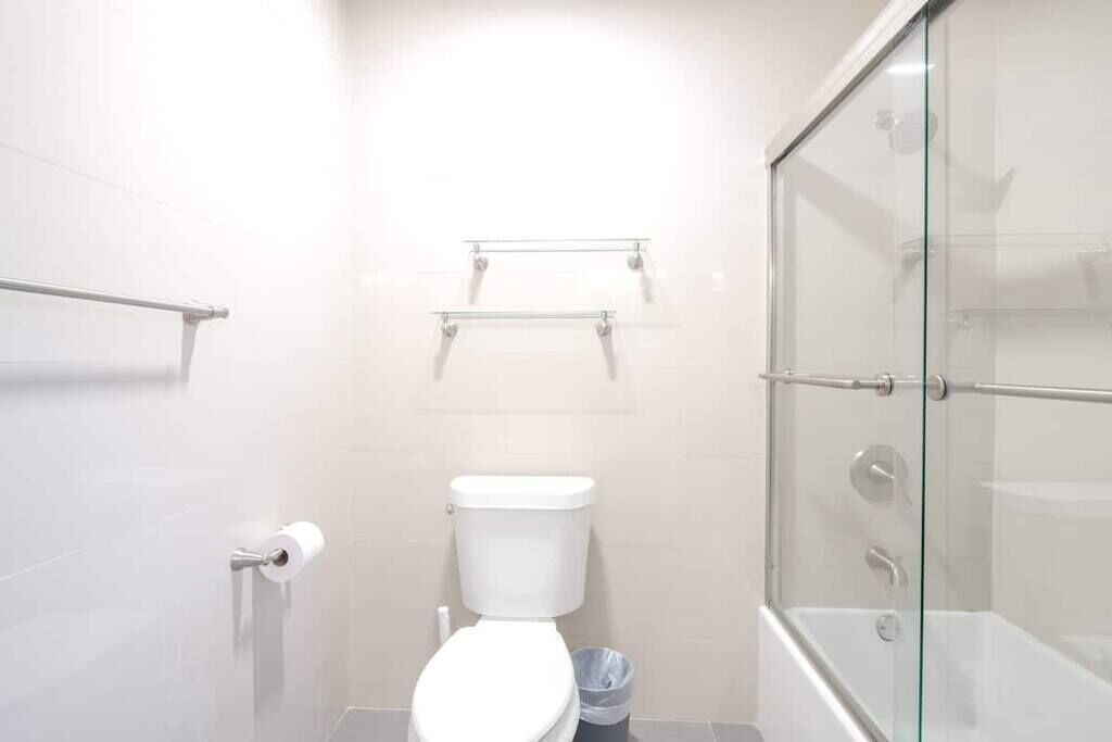 Photo of Bathroom in Pembroke Pines