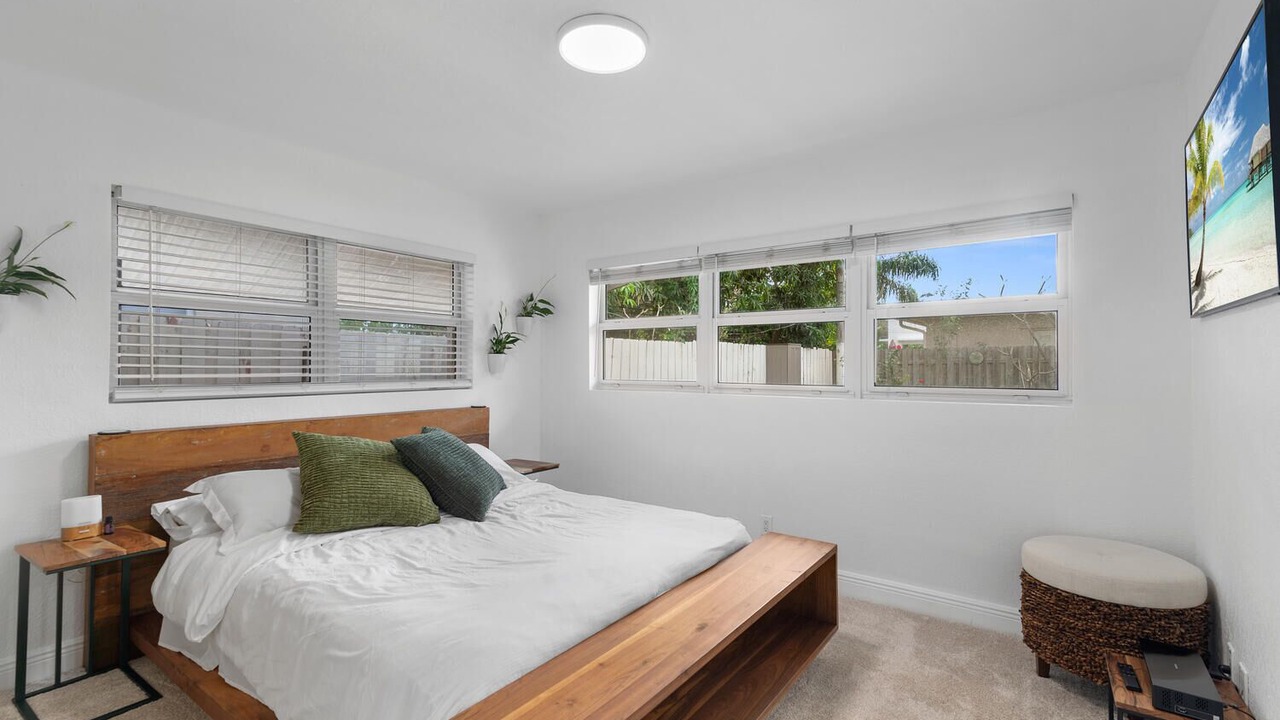 Photo of Others in Poinsettia Heights