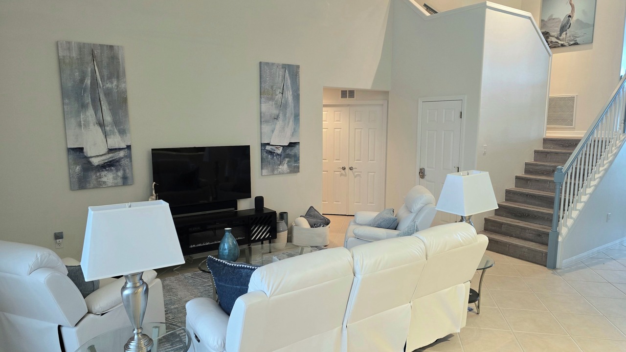 Photo of Livingroom in Fort Myers