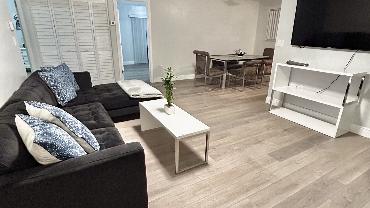 Photo of Livingroom in South Miami