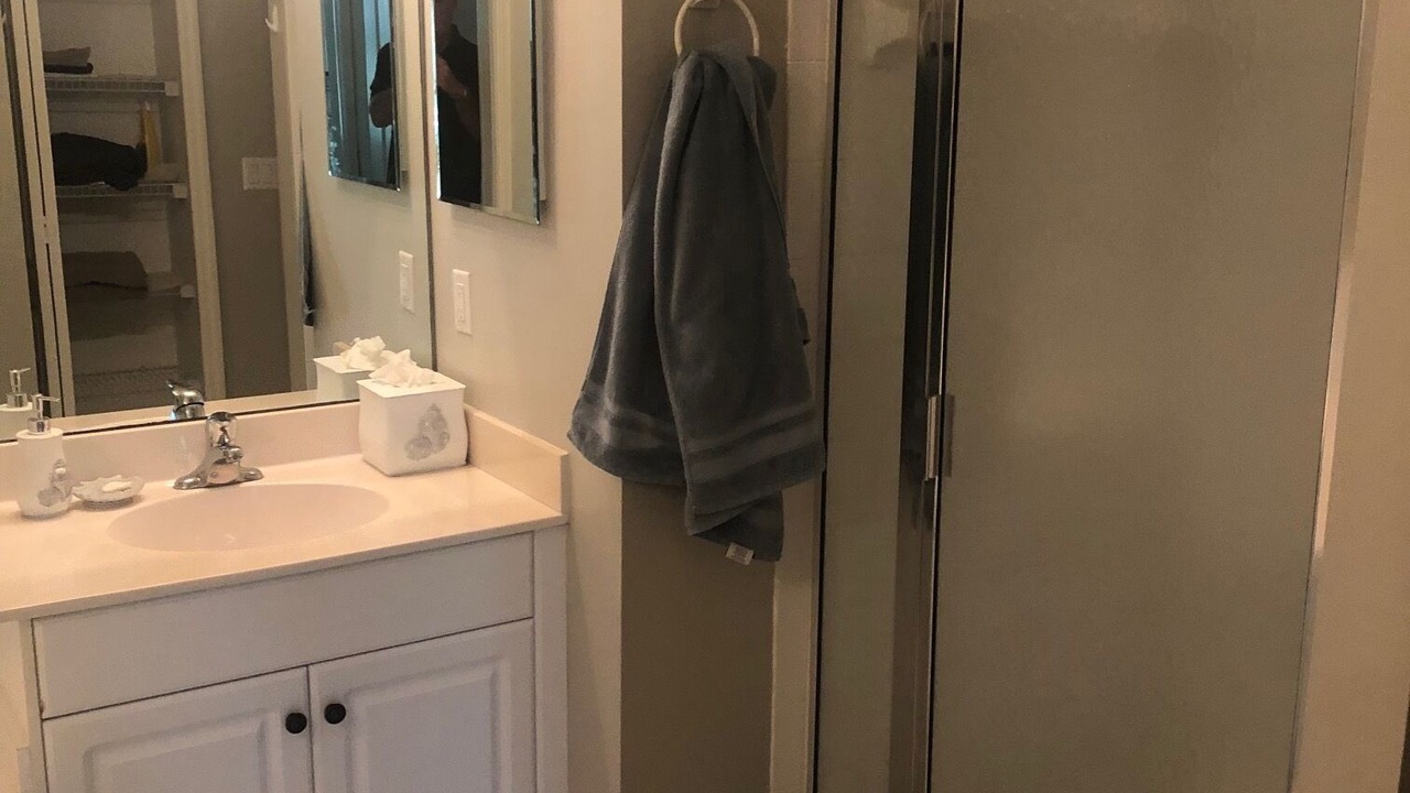 Photo of Bathroom in Naples
