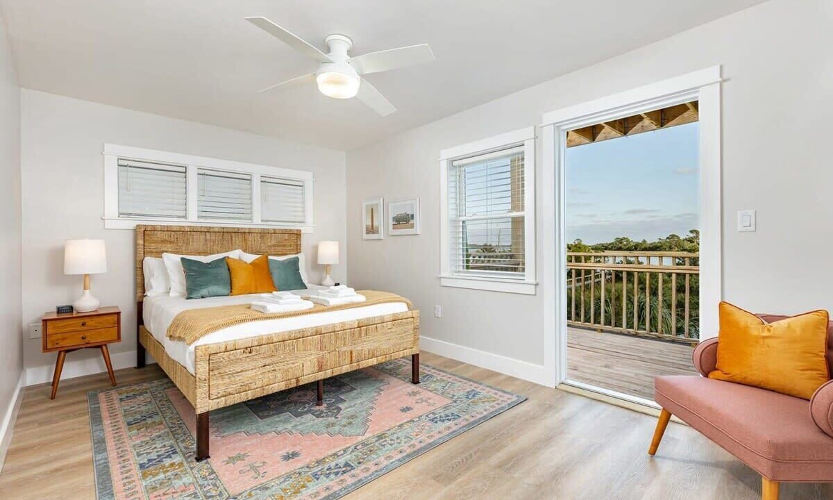 Photo of Patio Balcony in Cedar Key