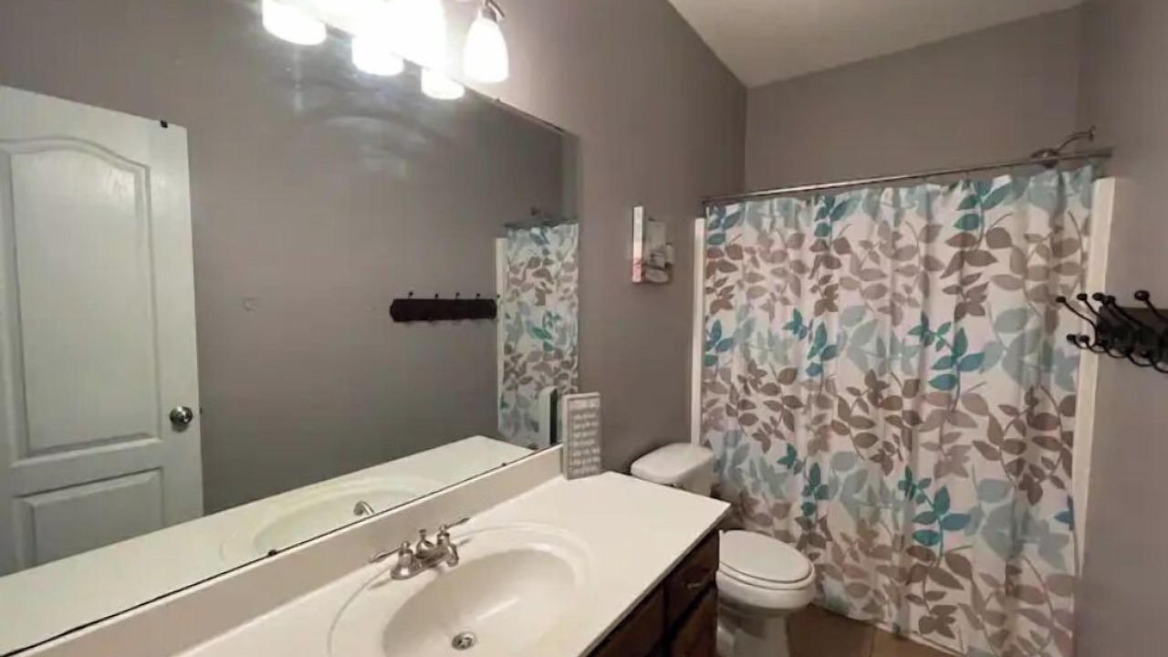 Photo of Bathroom in Harvest
