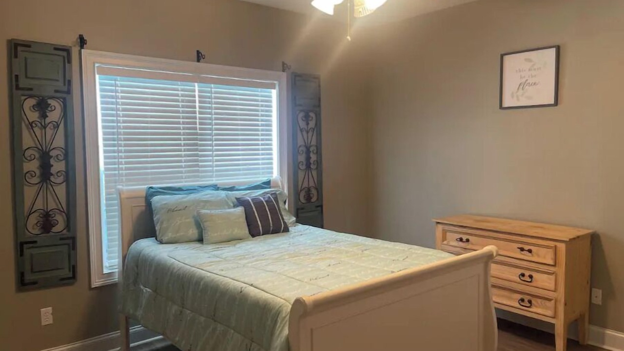 Photo of Bedroom in Harvest