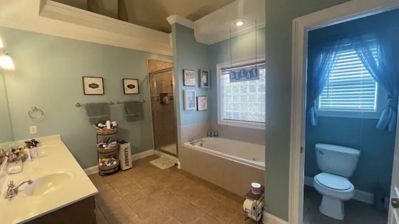 Photo of Bathroom in Harvest