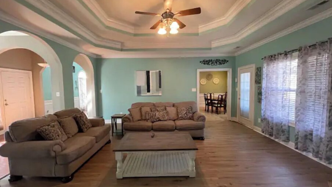 Photo of Livingroom in Harvest