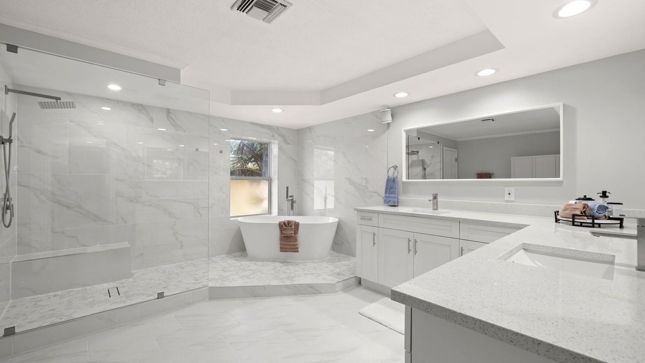 Photo of Bathroom in Belle Vista