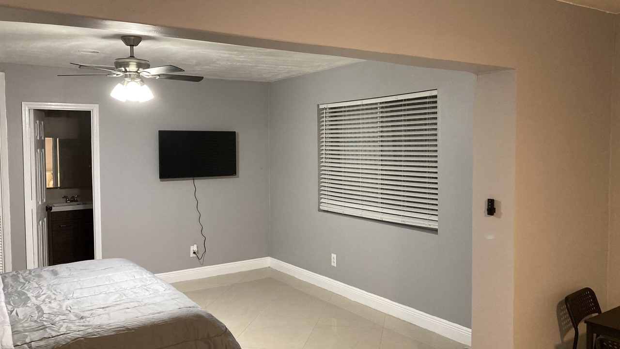 Photo of Bedroom in Pembroke Pines