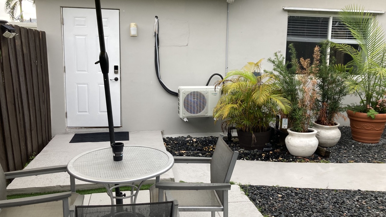 Photo of Outdoor in Pembroke Pines
