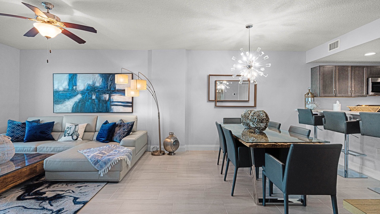 Photo of Livingroom in Ocean View Halifax Estates