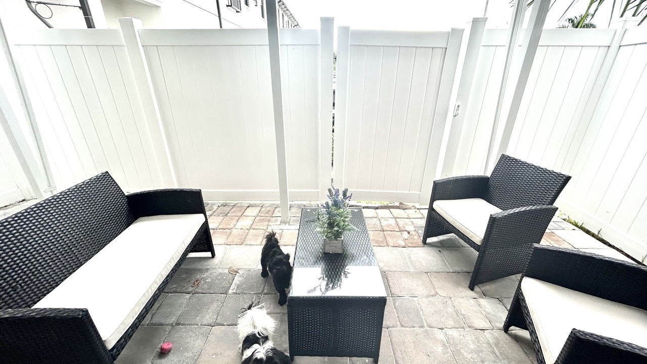 Photo of Patio Balcony in Florida City