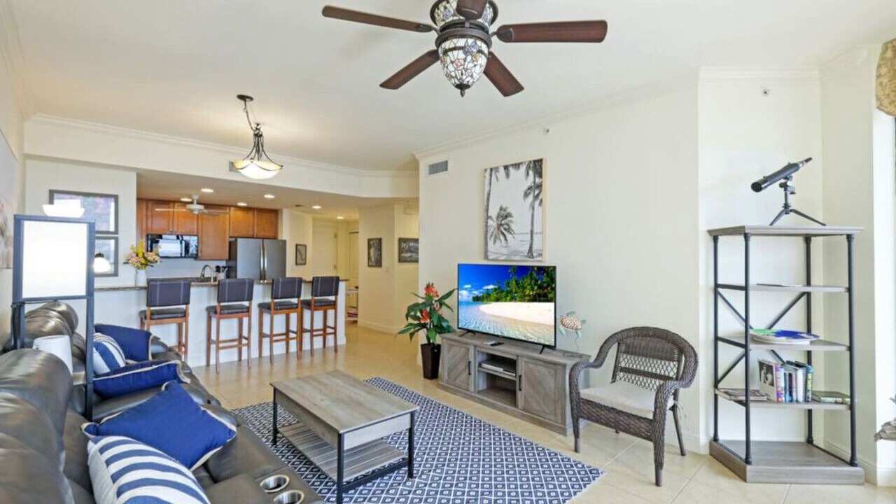 Photo of Livingroom in Cape Harbour