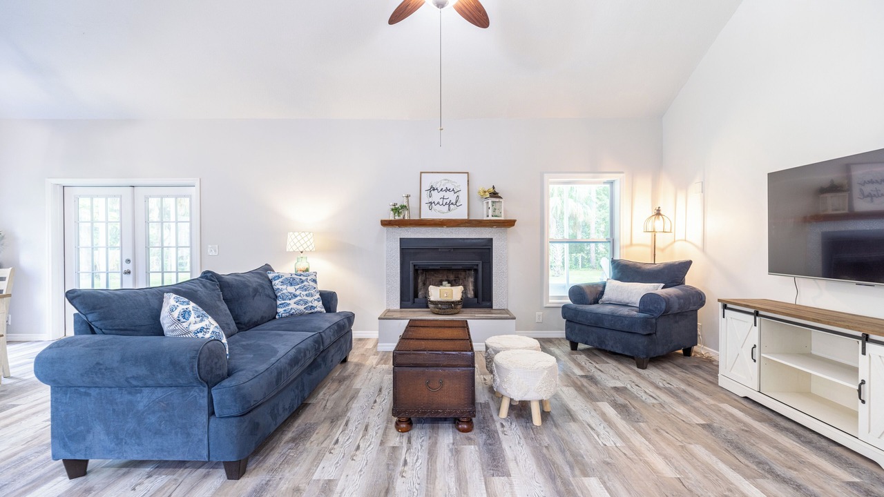 Photo of Livingroom in Jupiter Farms