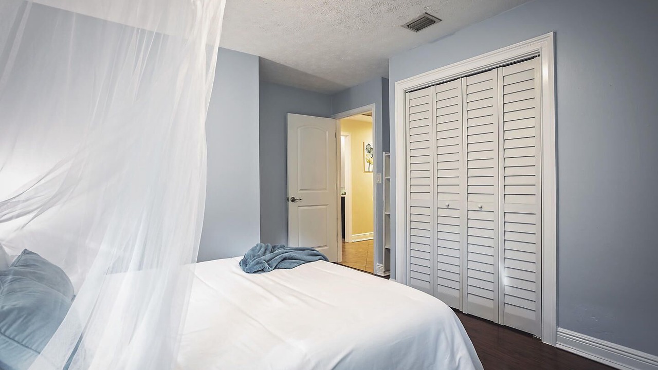 Photo of Bedroom in Seffner Community Alliance