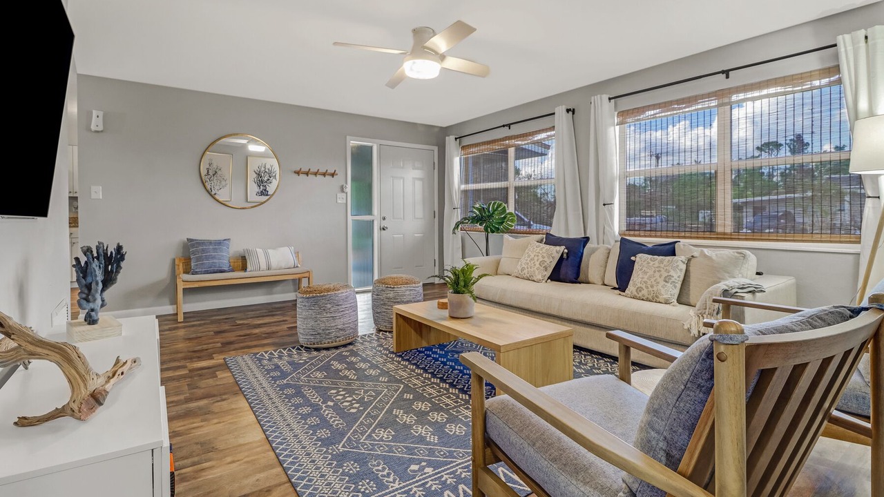 Photo of Livingroom in Winkler