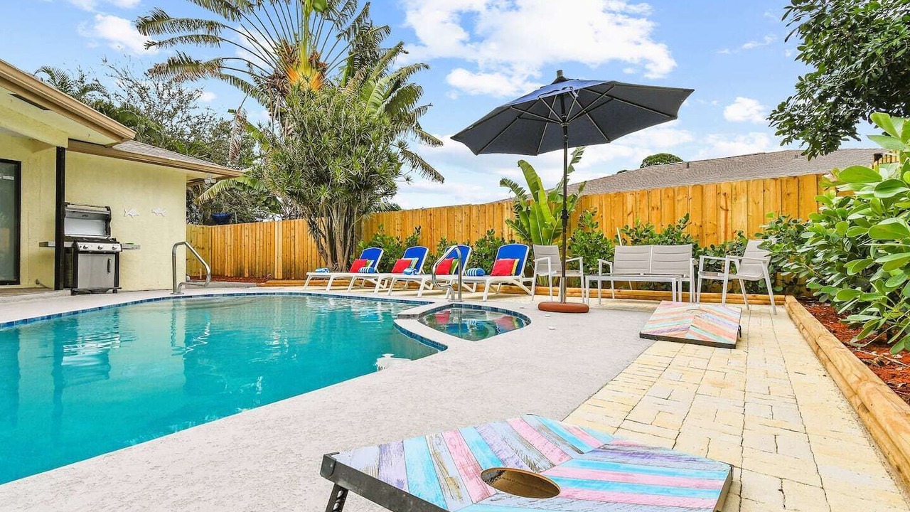 Photo of Others in BallenIsles