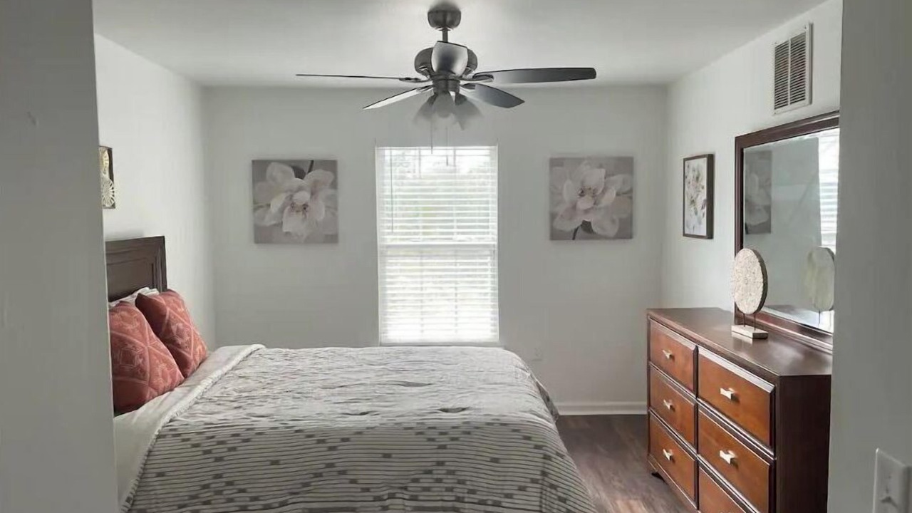 Photo of Bedroom in Tallahassee