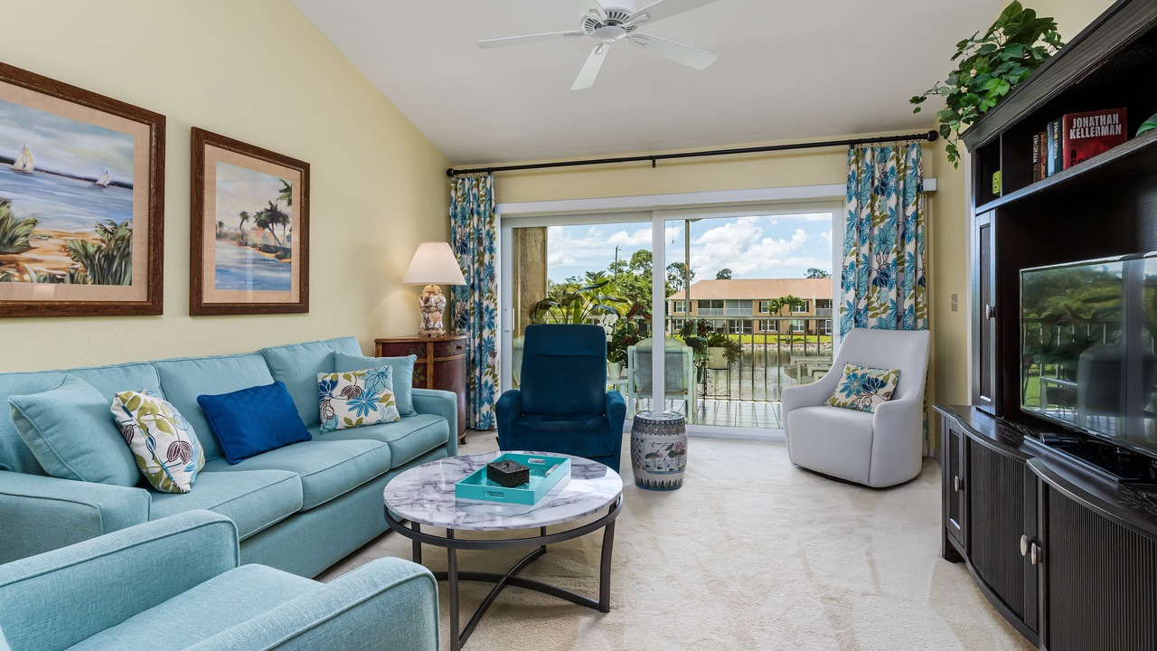 Photo of Livingroom in Kings Lake