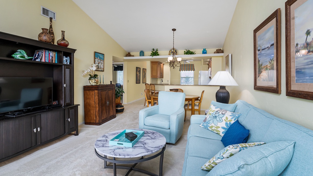 Photo of Livingroom in Kings Lake