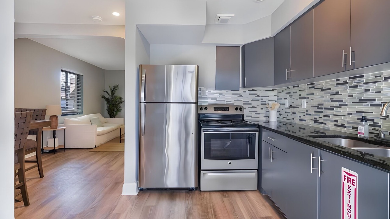 Photo of Kitchen in South Middle River