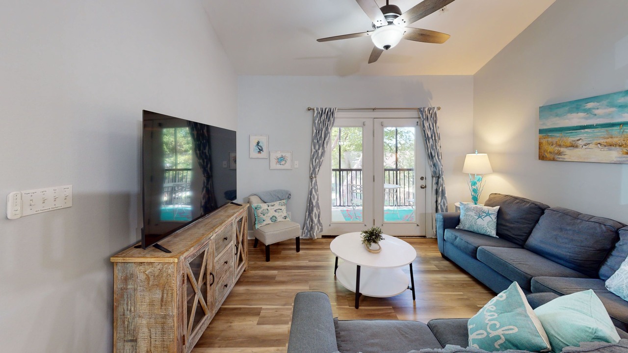 Photo of Livingroom in Foley