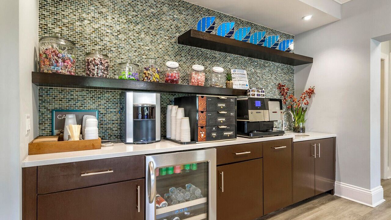 Photo of Kitchen in Carver City - Lincoln Gardens