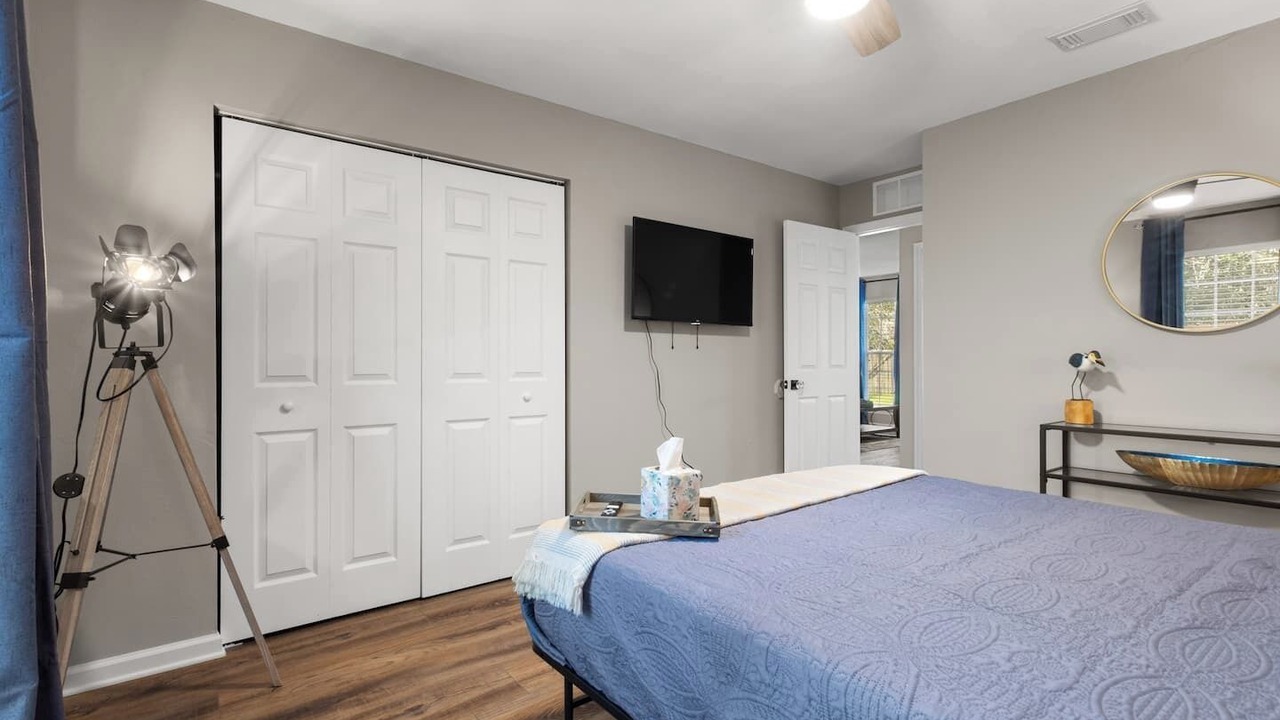 Photo of Bedroom in Northeast Pensacola