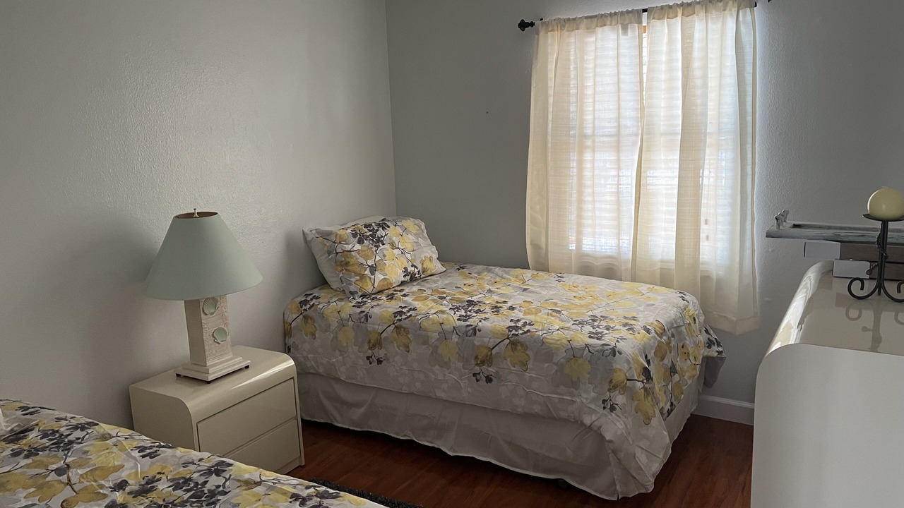 Photo of Bedroom in Oldsmar