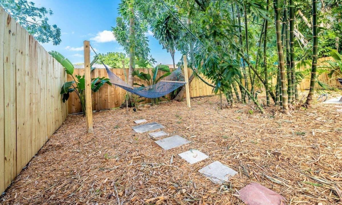 Photo of Outdoor in Central Oakland Park