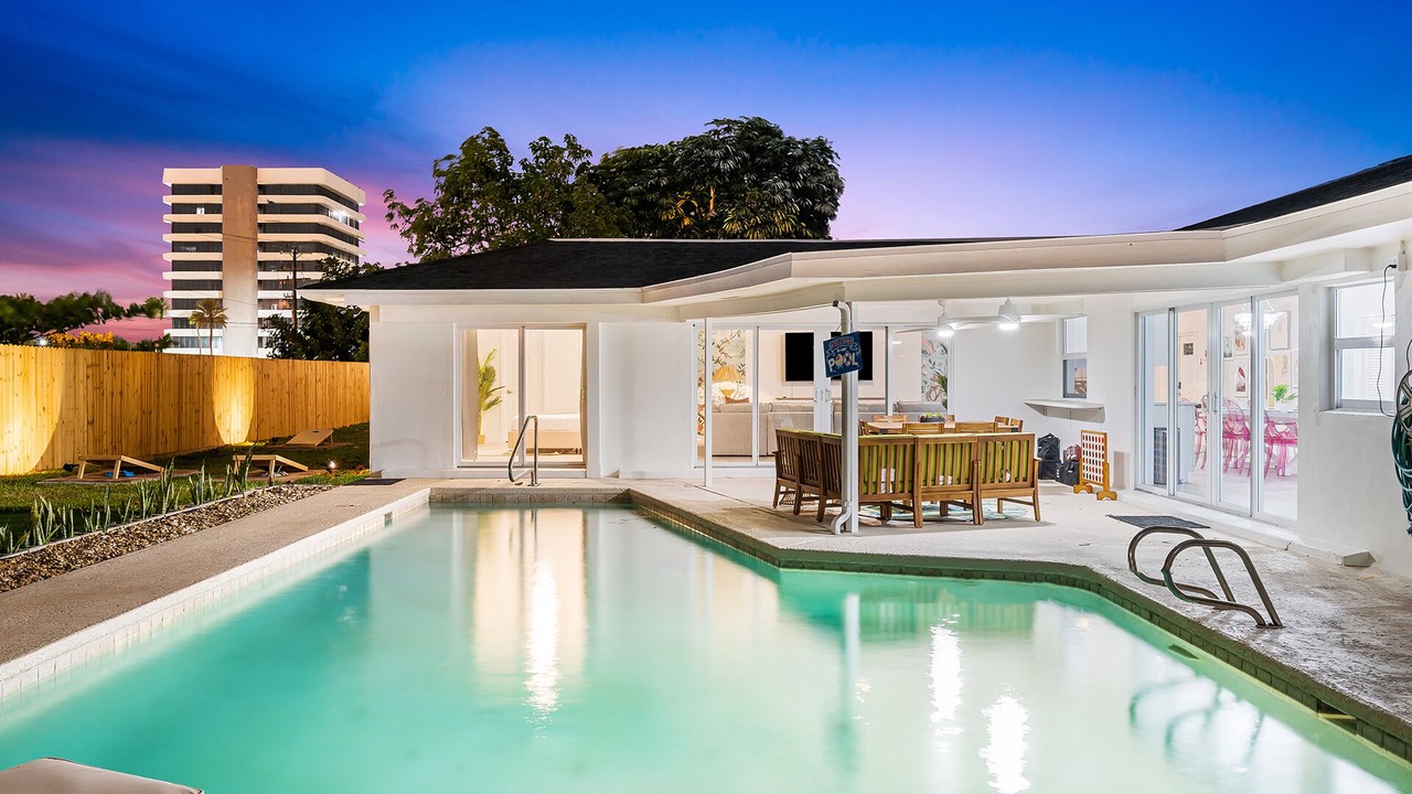 Photo of Outdoor in Villages of Palm Beach Lakes