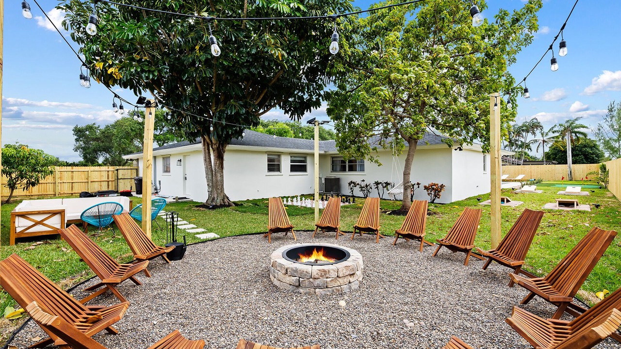 Photo of Outdoor in Villages of Palm Beach Lakes