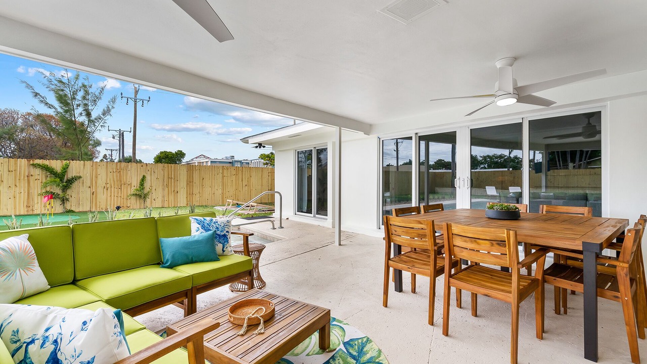 Photo of Outdoor in Villages of Palm Beach Lakes